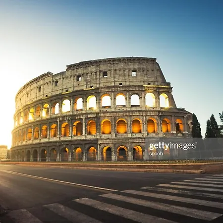 Apartmanhotel Campo De Fiori Relais 4*